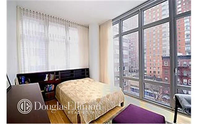 Rented by Douglas Elliman | media 35