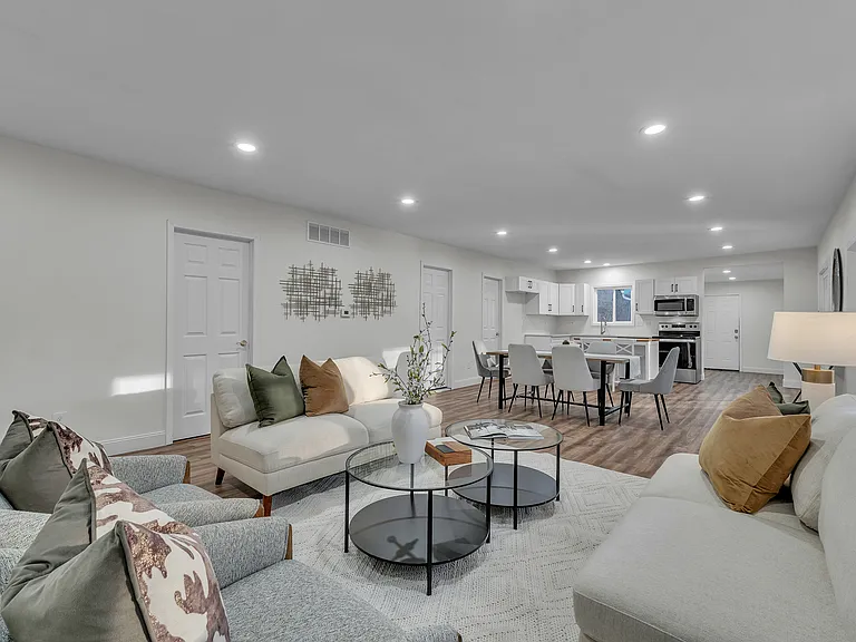 8165 Leonard Dr — Photo 21
