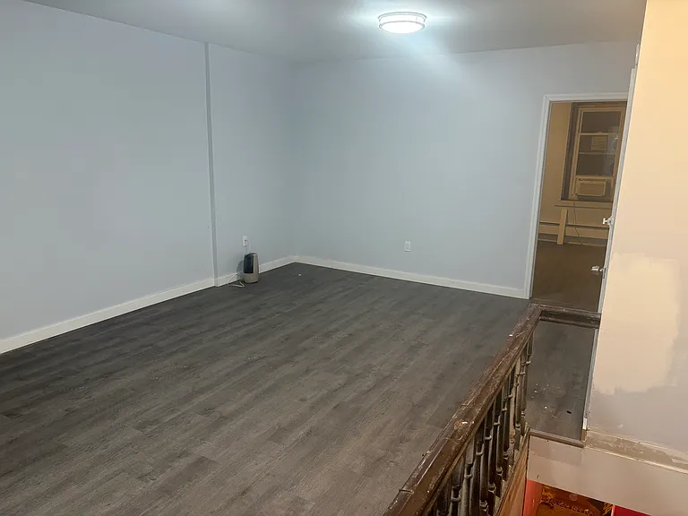 6029 Elmwood Ave #2 — Photo 7