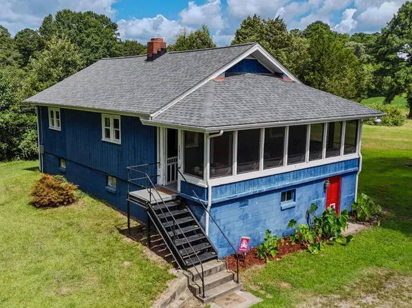 3428 Douglas Rd, Chesapeake, VA 23322