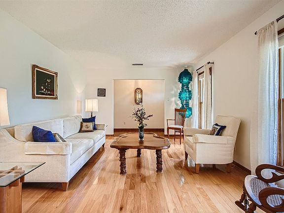 5th image of 3801 Carmel Dr