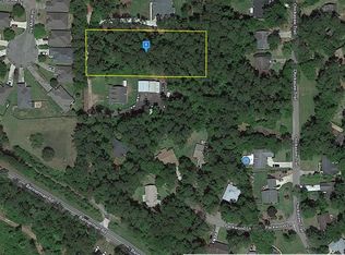 1994 Bannerman Rd, Tallahassee, FL 32312