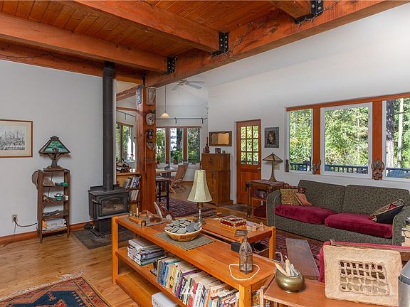 Living room.