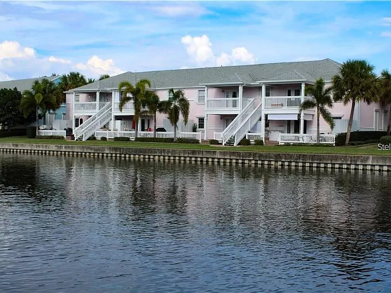 3873 Pompano Dr SE #B — Photo 50