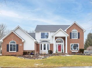 47726 Mocking Bird Ct, Novi, MI 48374