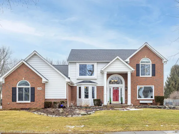 47726 Mocking Bird Ct, Novi, MI 48374