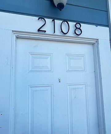 5th image of 2108 Dale St