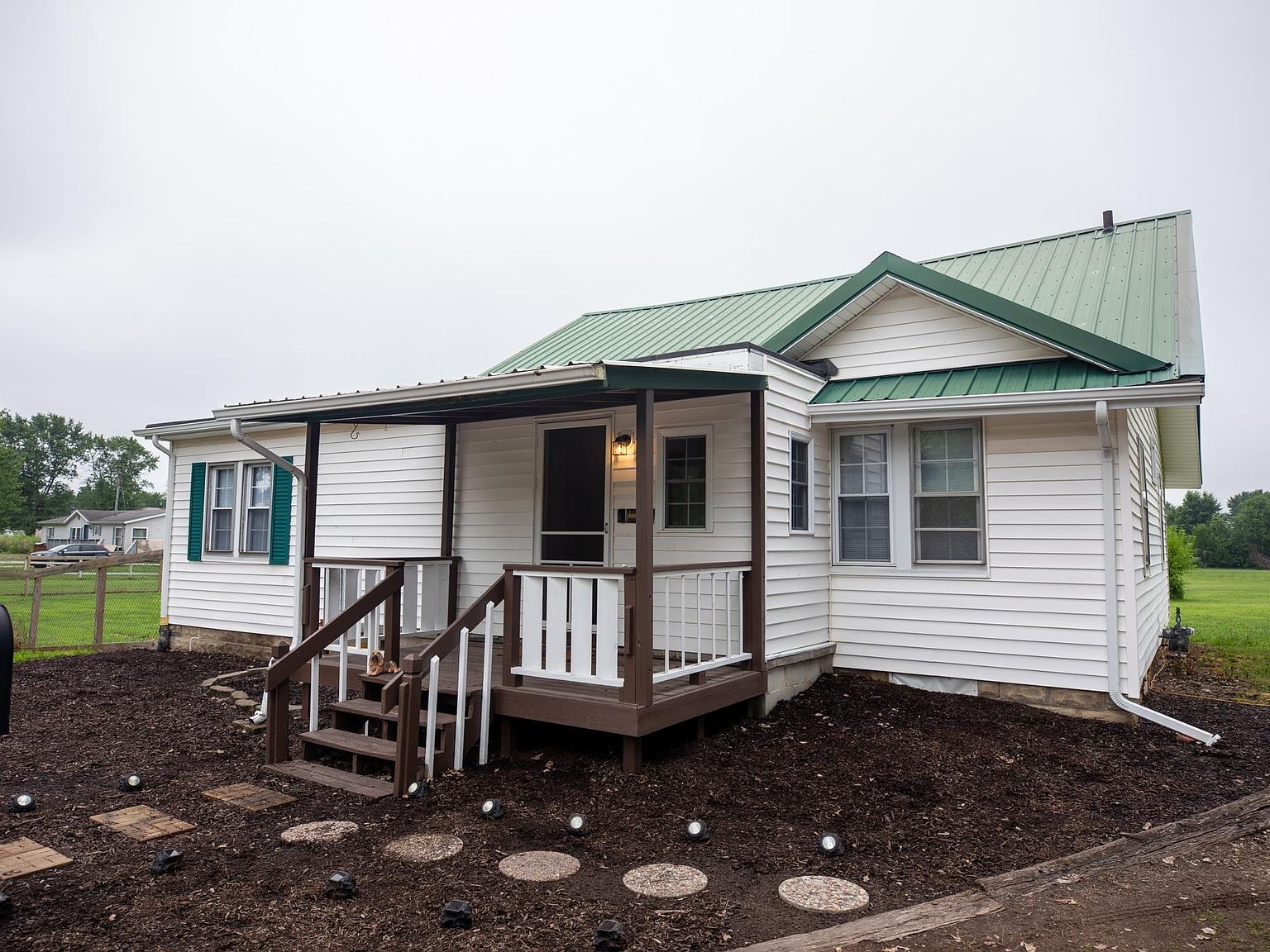 517 N Morgan St, Mentone, IN 46539 | Zillow