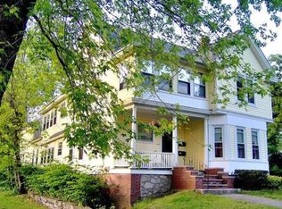 352 Lowell St, Manchester, NH 03104