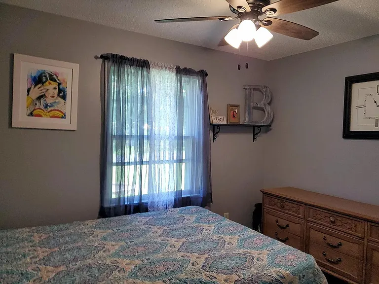 807 S Walnut St — Photo 9