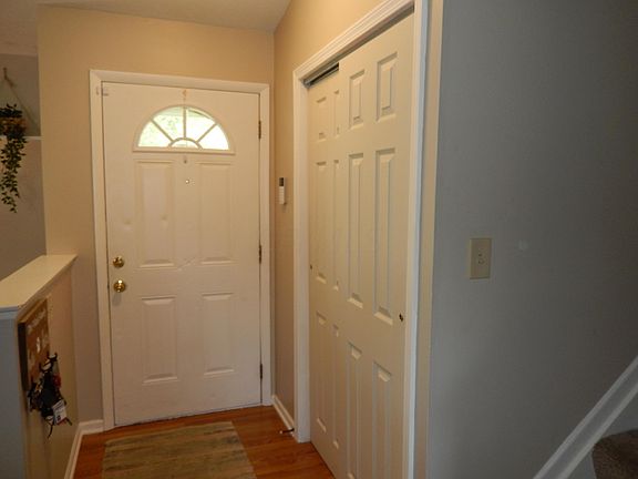 4th image of 4026 Vermilion Ave