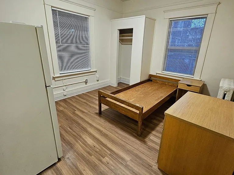 Hudson House — Photo 14