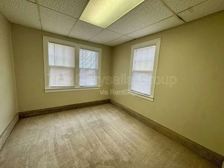 725 Joliet St — Photo 5