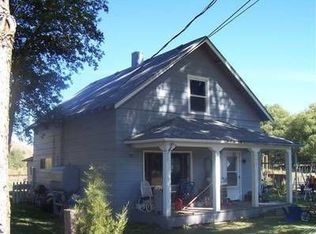 205 Riverside Ave, Wallowa, OR 97885