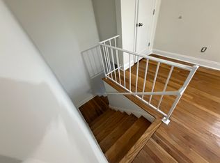 (Undisclosed Address), Oakland Gardens, NY 11364