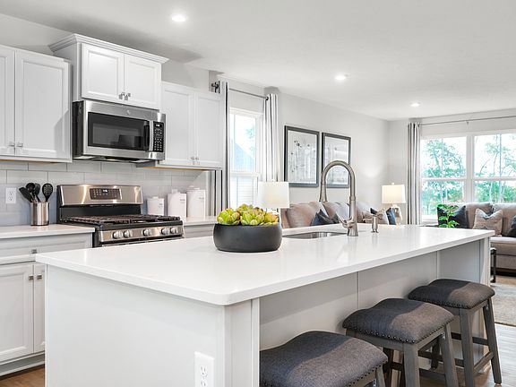 Aruba Bay with Full Basement