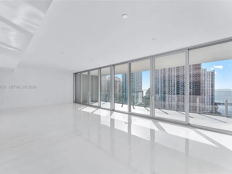 300 Biscayne Boulevard Way #1802 — Photo 8