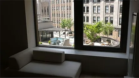 Rented by R New York