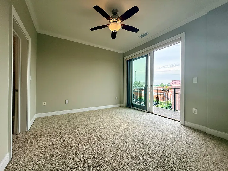 325 Hay St #306 — Photo 7