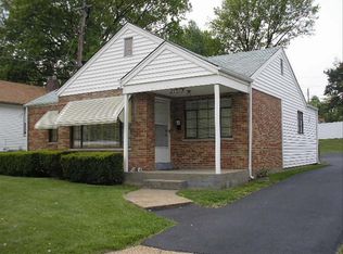 8609 Mackenzie Rd, Saint Louis, MO 63123