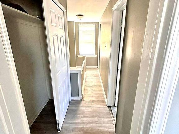 5th image of 114 W Rockland St