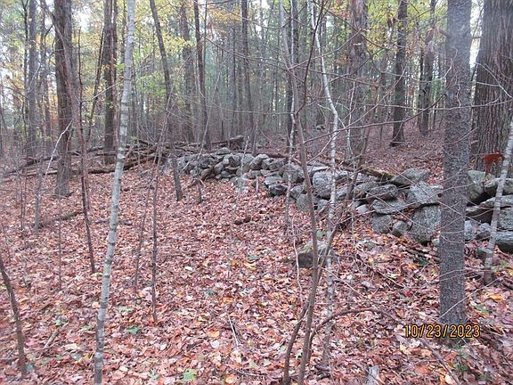 3rd image of 107-107 Yew St Lot 2