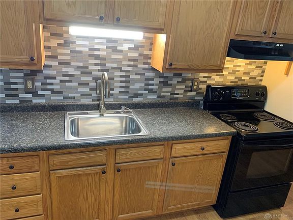 5th image of 60 Kiser Dr