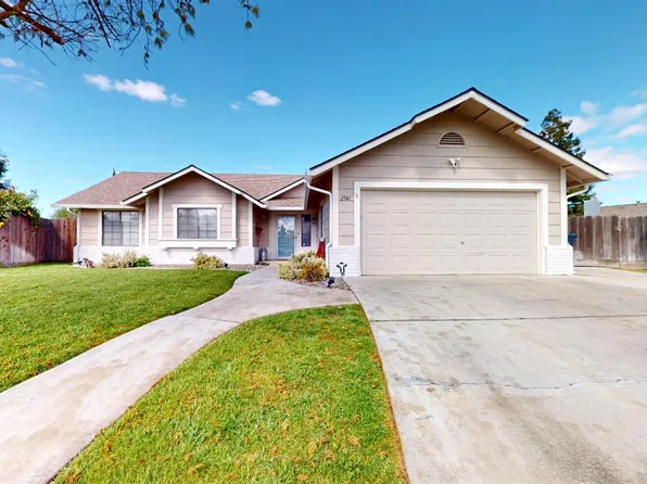 2941 Van Buren Cir, Turlock, CA 95382