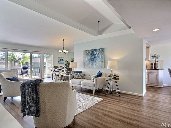 4th image of 17506 NE 40th Pl #I-5