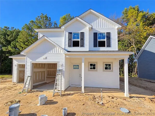 2636 Cameron Woods Ln, Fayetteville, NC 28306