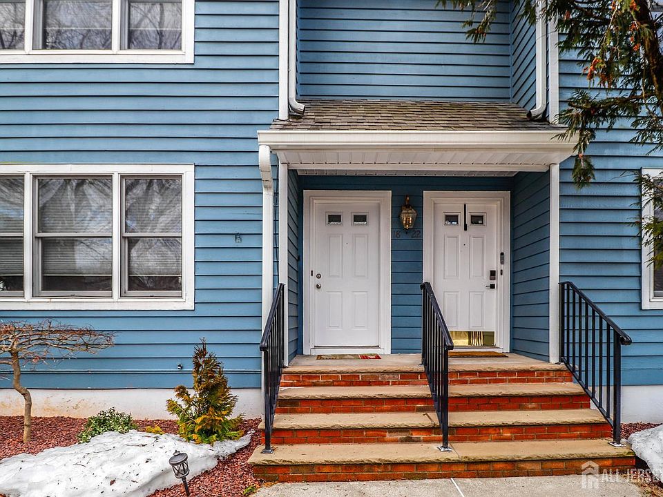 1st image of 18 Mulberry Ln
