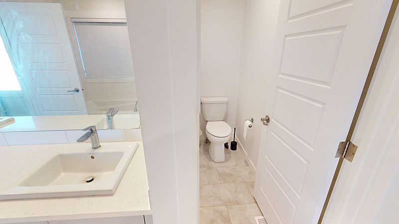 Calgary House for rent - 4 Bedrooms — photo 17