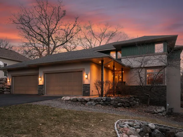 5942 Benjamin St NE, Fridley, MN 55432