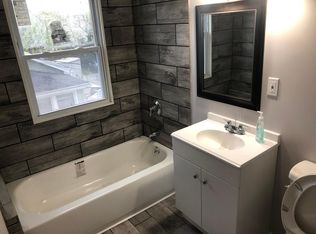 31-33 Collins St, Springfield, MA 01109