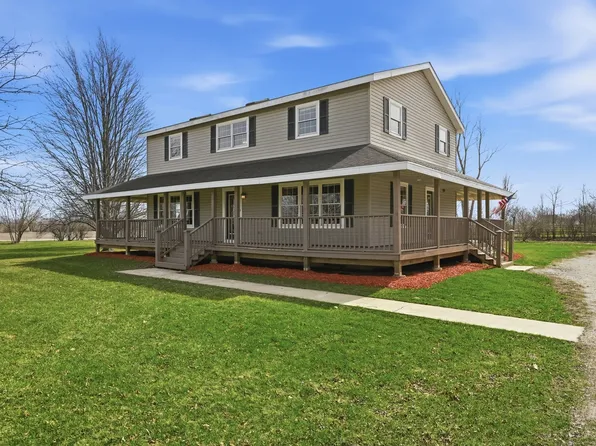 10954 E 9000n Rd, Grant Park, IL 60940