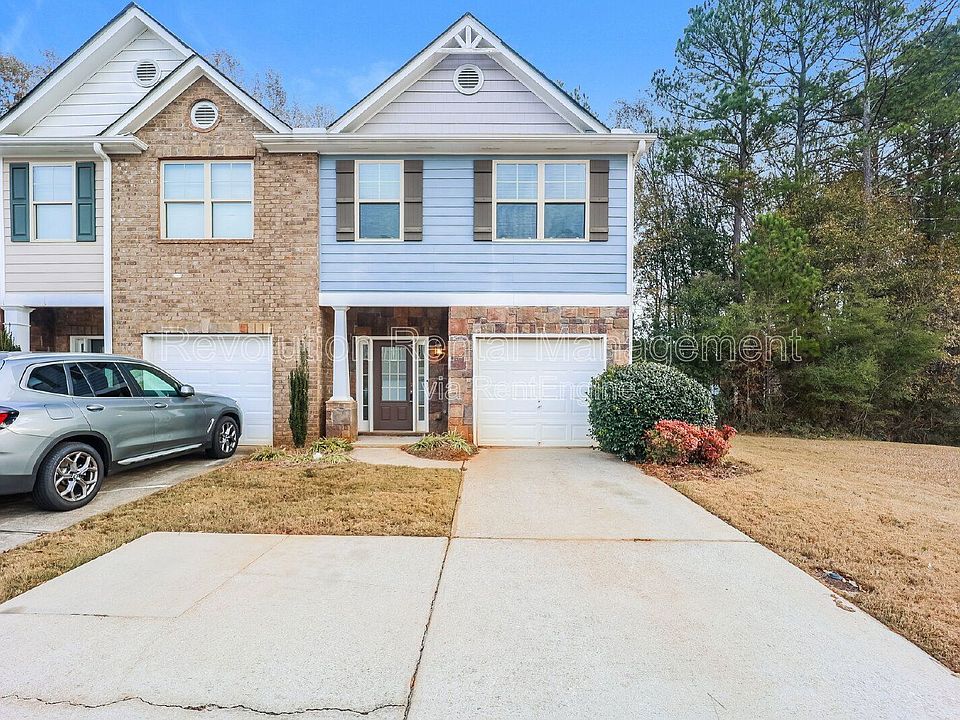 1st image of 2396 Camden Oak Way