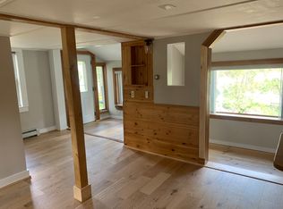 (Undisclosed Address), Hopkinton, NH 03229