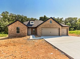 1541 Sweetbriar Way, Way, AR 72719