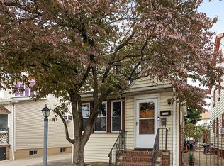 14911 20th Rd, Whitestone, NY 11357