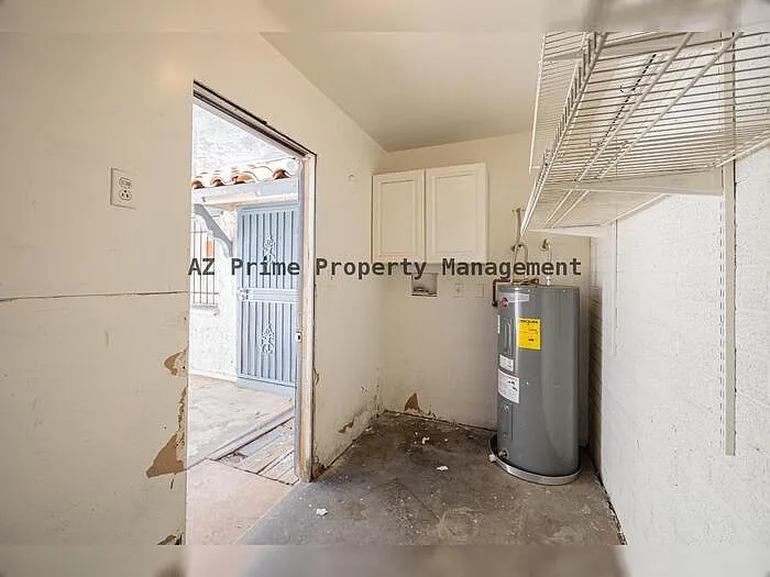 5214 N 42nd Pkwy — Photo 17