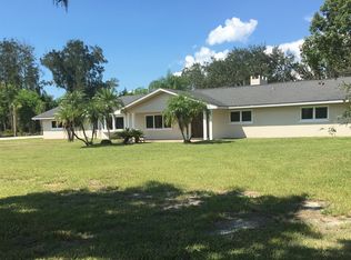 1620 Bayshore Dr, Terra Ceia, FL 34250