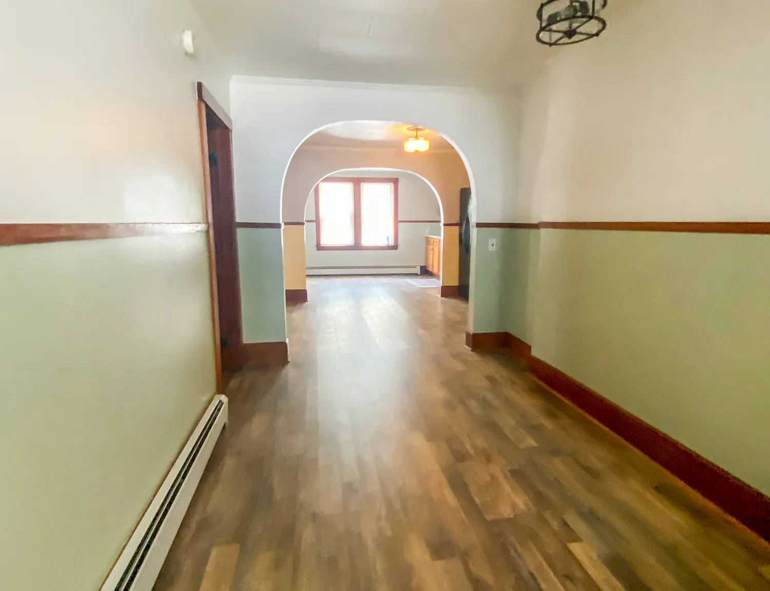 2 bed, $1,650 — Photo 3