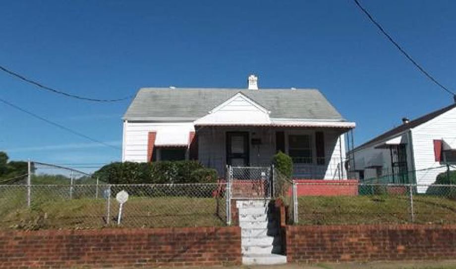 1st image of 1406 N 29th St