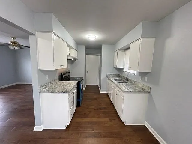 5106 Carelin Dr — Photo 8