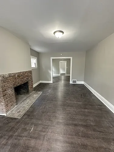 2616 Midland Ave Photo 1