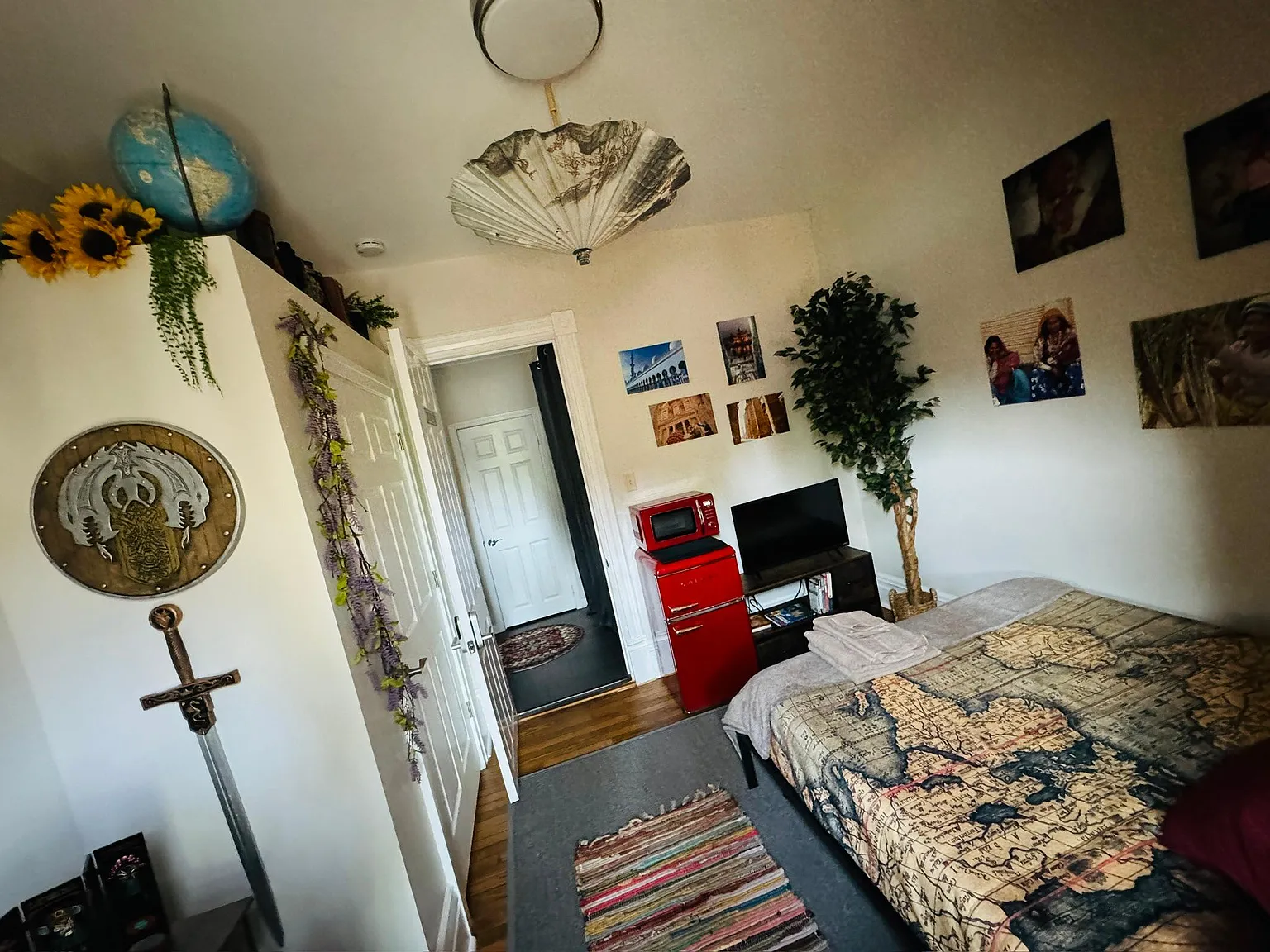 1 bed, 1800 sqft, $1,050 — Photo 3