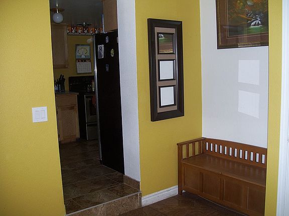 3rd image of 1515 Kay St