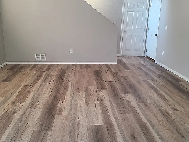 5240 Osbourne Dr — Photo 13