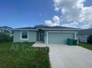 134 Swan Dr, Rotonda West, FL 33947