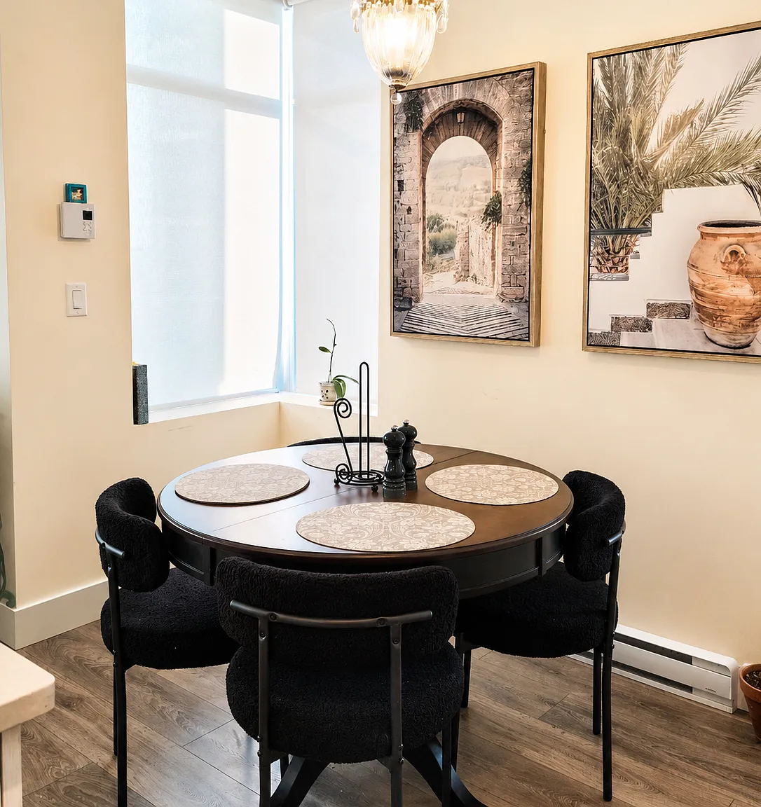 2 bed, 874 sqft, $4,200 — Photo 3